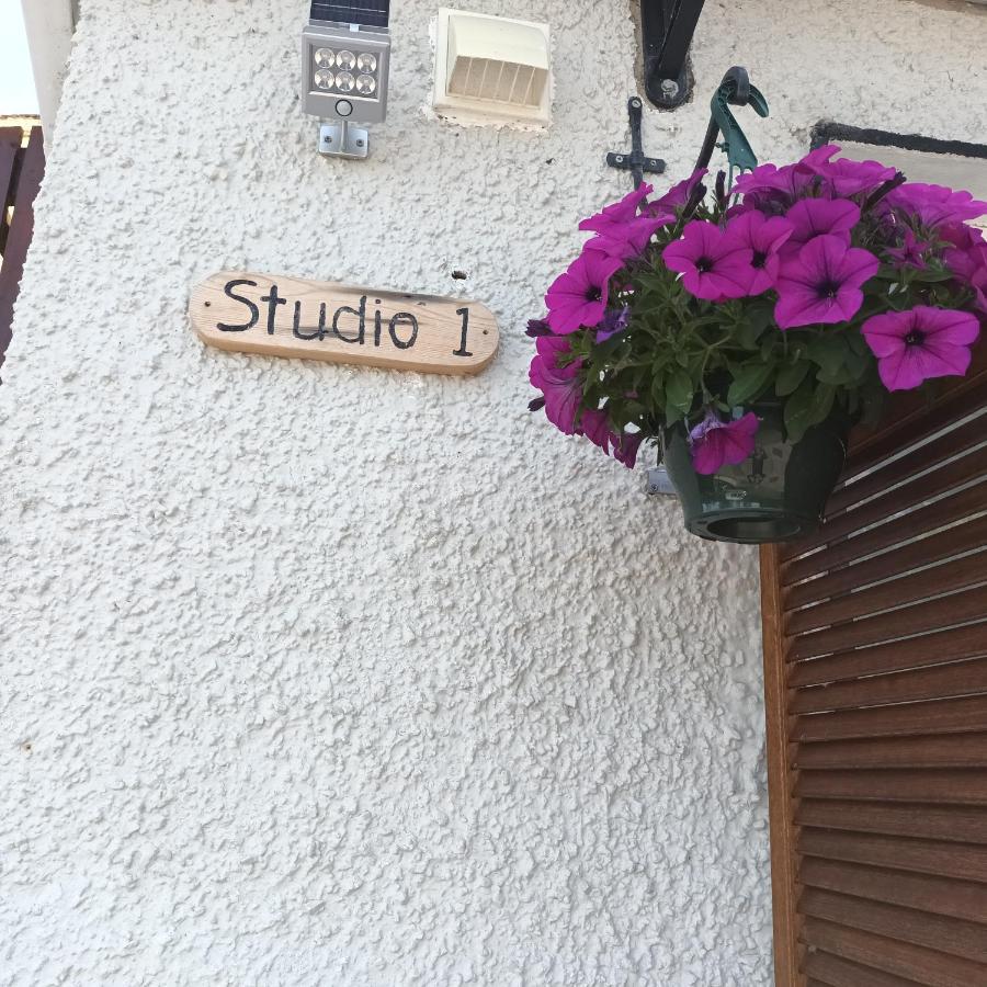 Kates Place Studio 1 Donegal Town Buitenkant foto